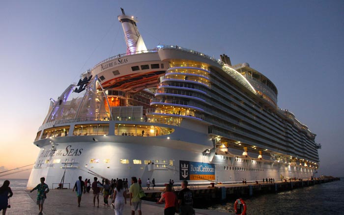 بزرگ ترین کشتی مسافربری دنیا