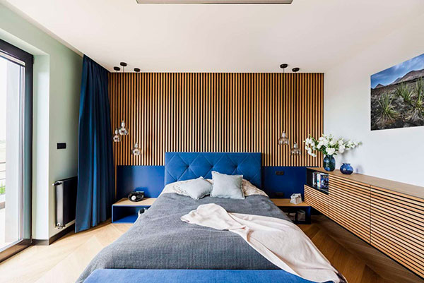 دکوراسیون اتاق خواب به رنگ آبی کلاسیک
