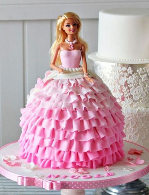مدل کیک تولد بچه گانه عروسکی