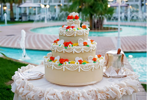 مدل کیک عروسی با فوندانت