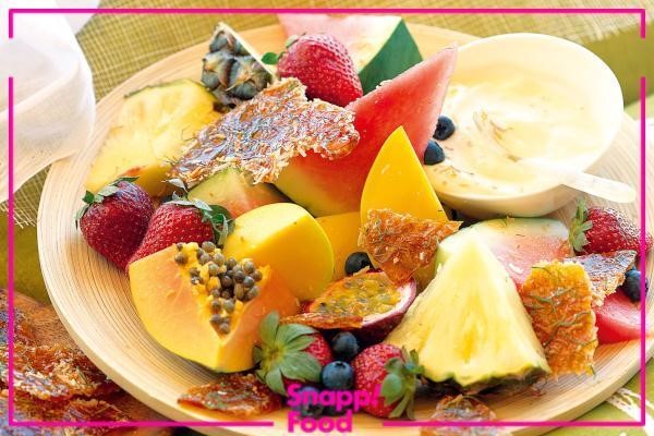 میوههای استوایی فوقالعاده متنوع، رنگارنگ و با مزههای خاص خود هستند!